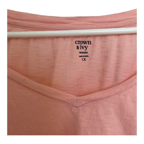 Crown & Ivy Women's size 1X V Neck Tee‎ T-Shirt Top Short Sleeve Peach Beachy - Picture 2 of 4